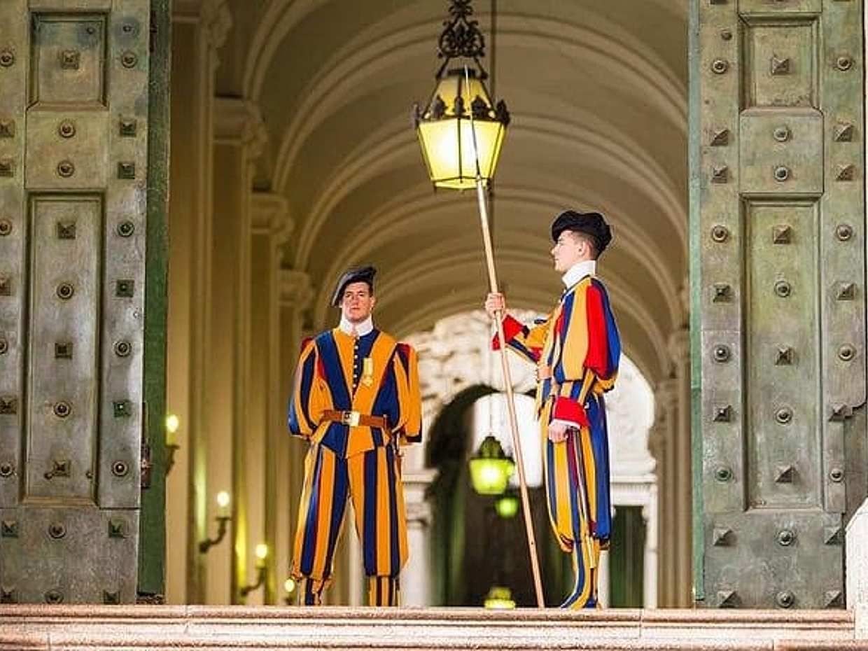 Exclusive Private Tour: Vatican Museums, Sistine Chapel & Castel Sant'Angelo, photo 4