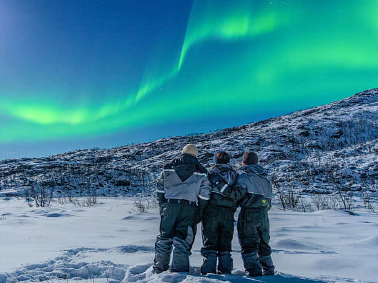 Tromsø: PRIVATE Northern Lights Chase with proffesional photos, photo 2
