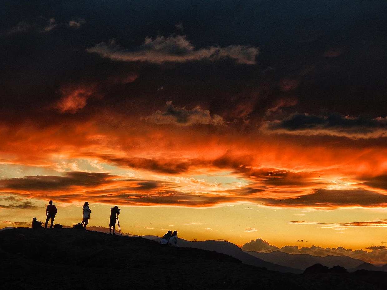 Majestueux coucher de soleil sur les rochers des Météores, Kastraki, lors de cette excursion en Grèce.
, photo 3