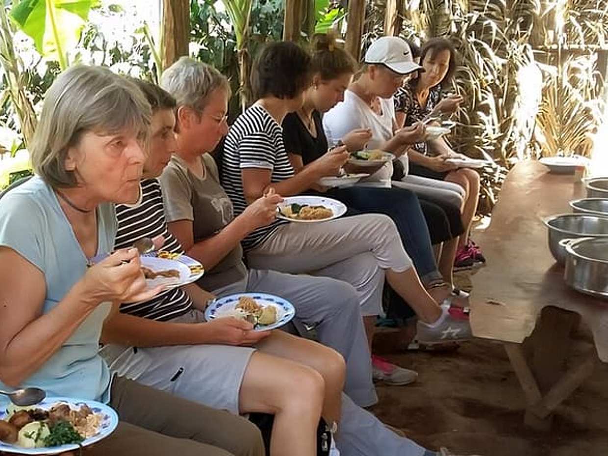"Moshi: Authentischer Chagga Kochkurs | Farm-to-Table Erlebnis in Tansania"
