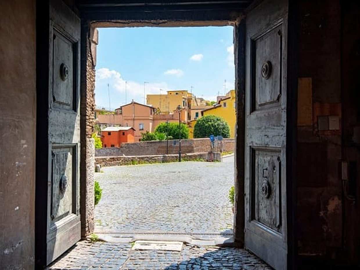 Small Group Christian Rome Tour Basilicas & Early Christian Sites in Italy, photo 3
