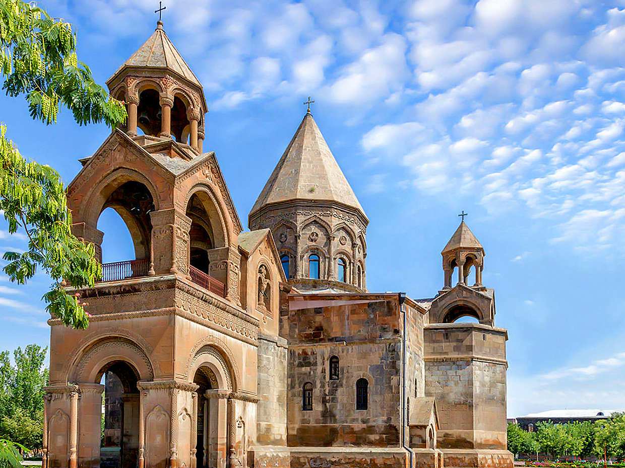 Individual tour to St. Echmiadzin in Armenia, Yerevan, photo 2