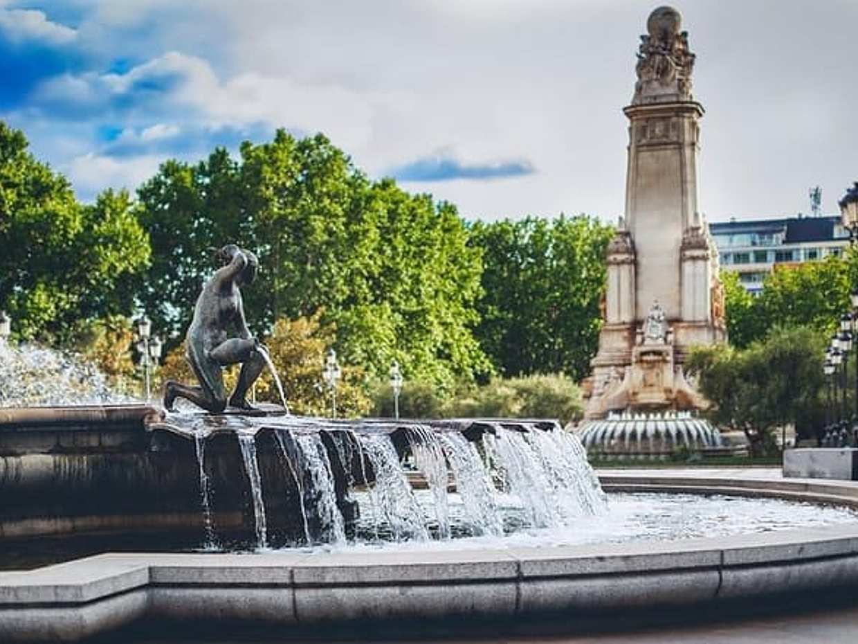 Royal Madrid: A Journey Through History, Power & Iconic Landmarks