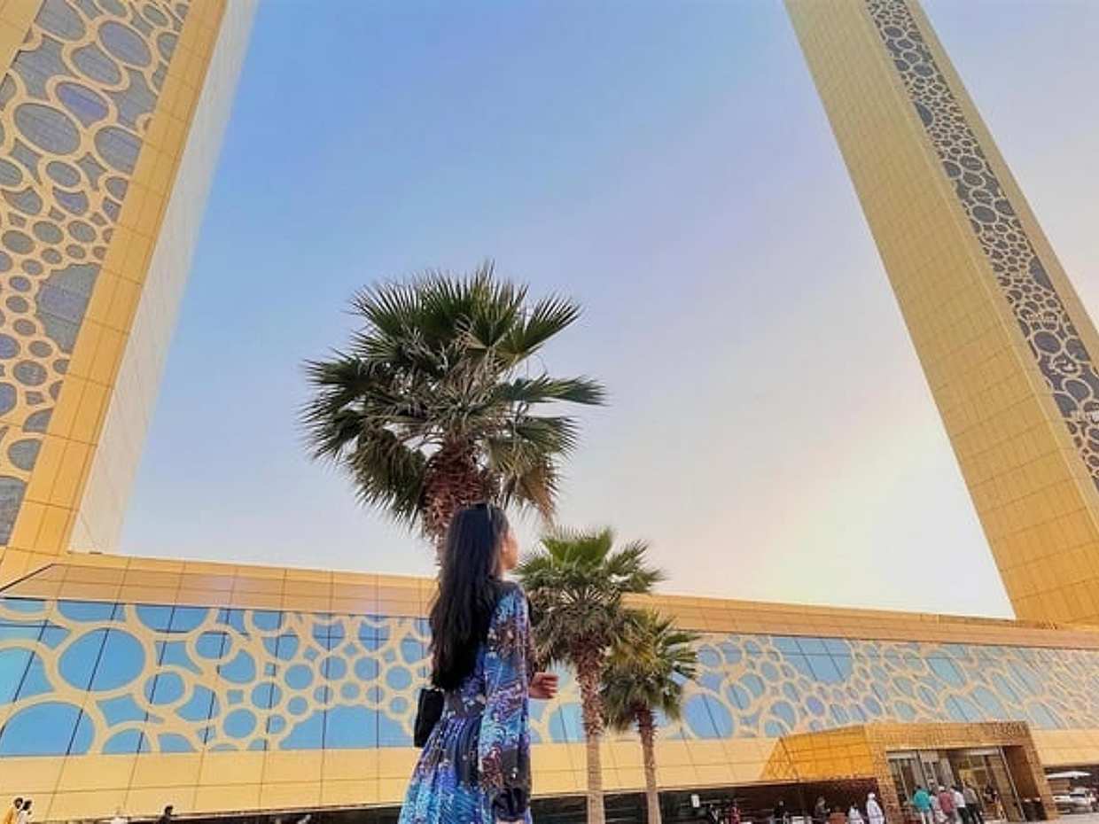 Queste le traduzioni di frasi comuni. "Biglietto d'ingresso per la Dubai Frame negli Emirati Arabi Uniti", photo 4