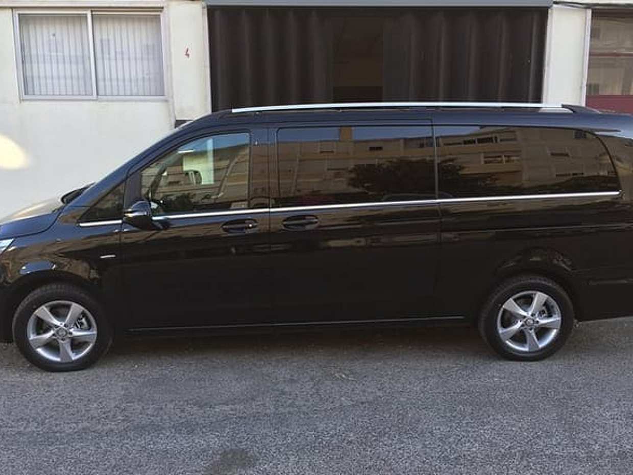Private Luxury Transfer from or to Lisbon Airport in Portugal, photo 5