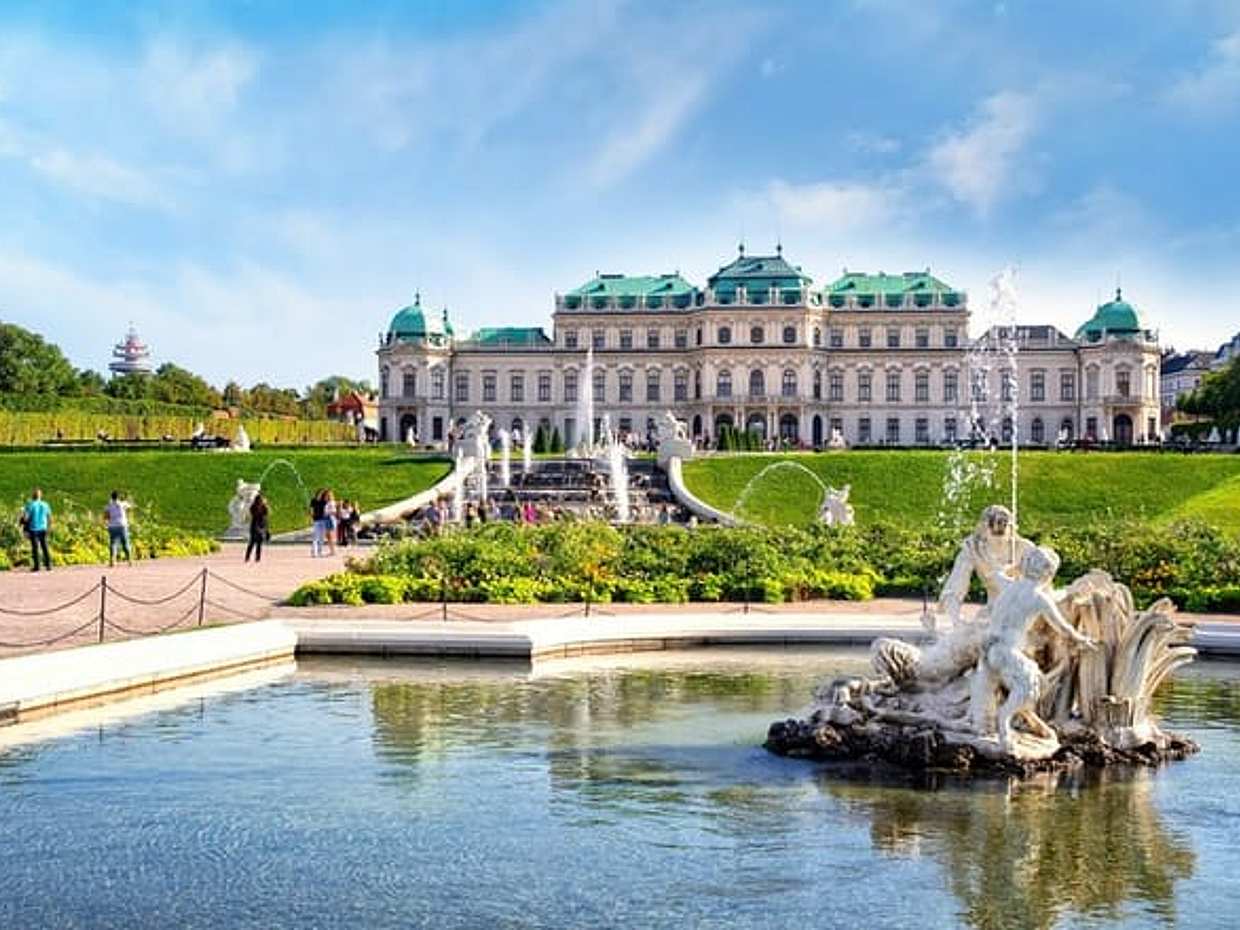 "Tour privado a pie de 4 horas por la historia y la gastronomía de Viena con guía en Austria", photo 2
