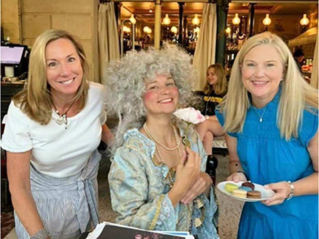 Tea & Champagne with Queen Marie-Antoinette, photo 4