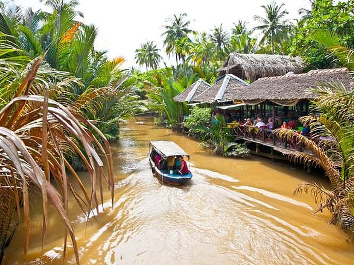 Small-Group 1-Day Tour: Cu Chi Tunnels & Mekong Delta