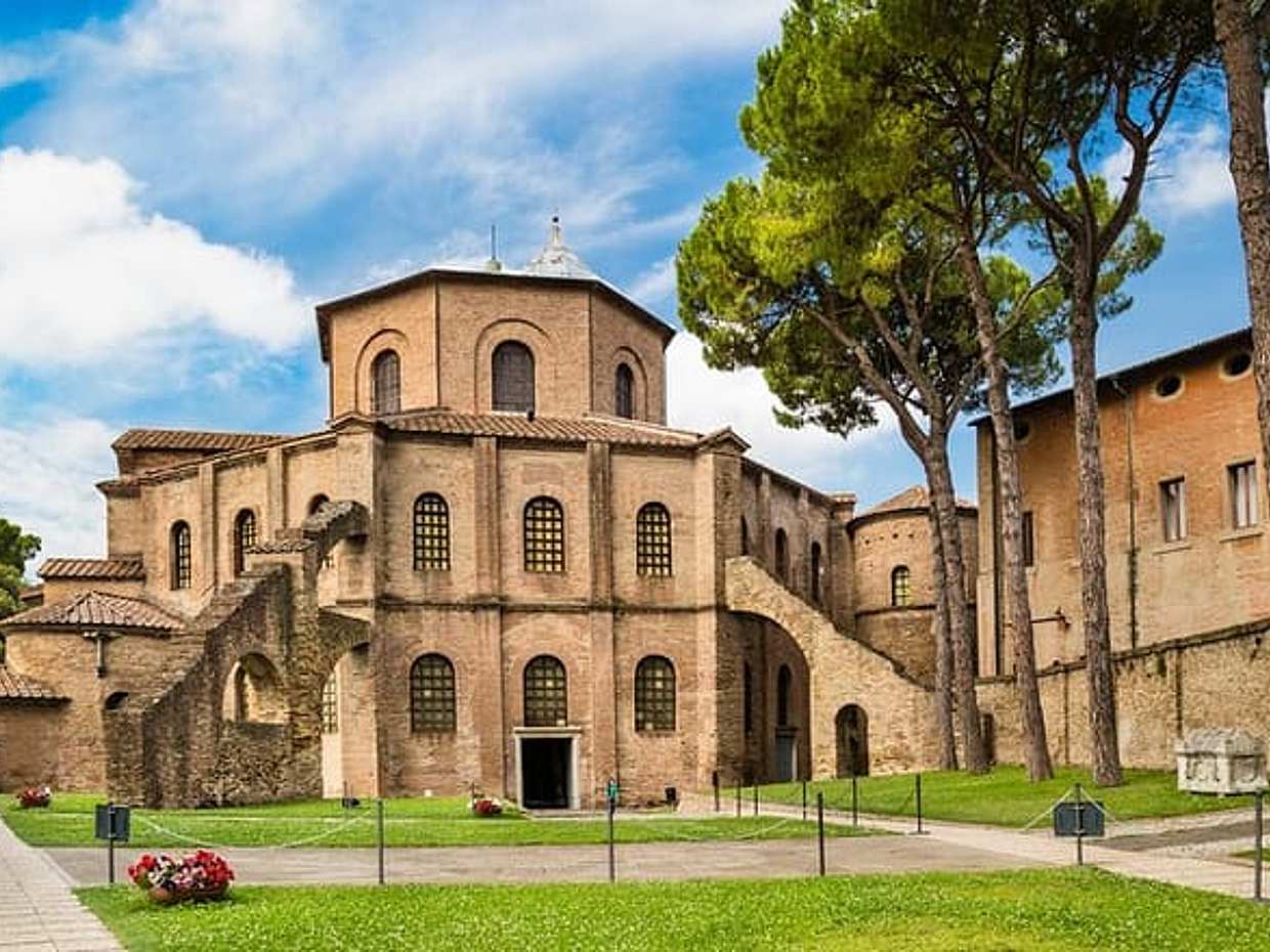 Privater Direkttransfer: Florenz nach Ravenna, mit lokalem Fahrer in Italien, Toskana