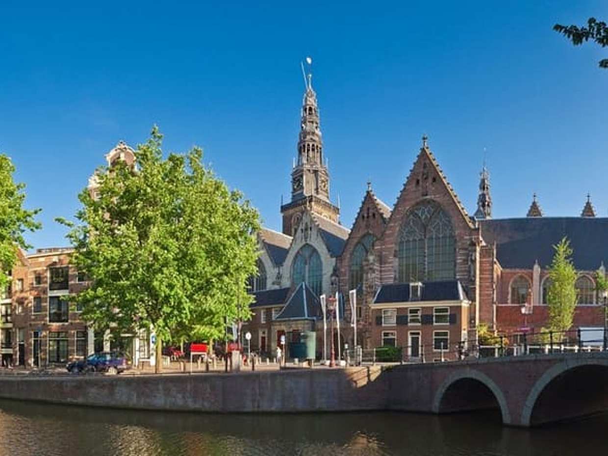 Amsterdam Scavenger Hunt & Highlights Self-Guided Walking Tour in Netherlands, photo 3