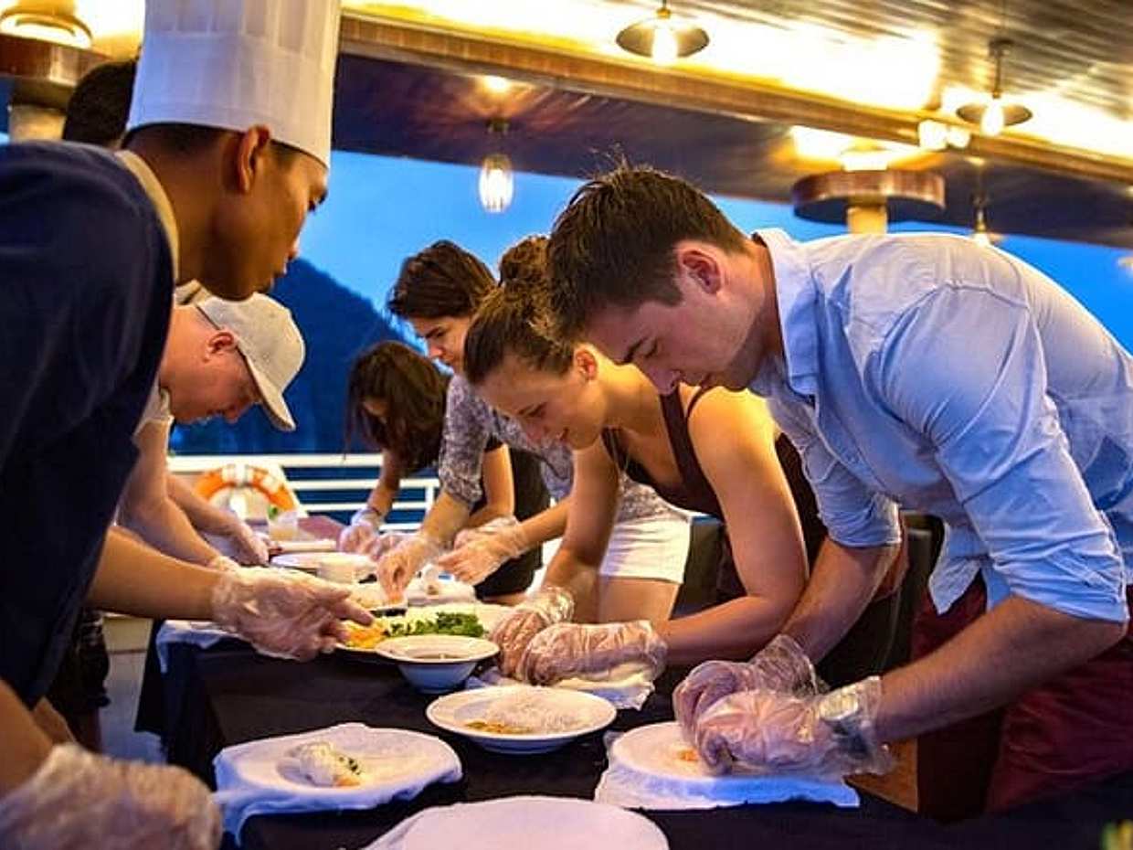 Dragon 5Star HaLong Cruise 2D1N Included Transfer from Hanoi , Vietnam, photo 4