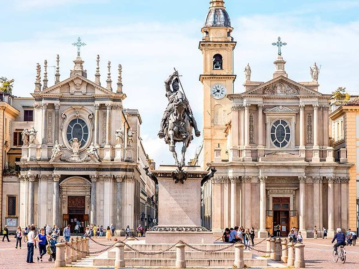 Passeio a Pé pelo Centro de Turim e pelo Mercado Porta Palazzo na Itália
, photo 5