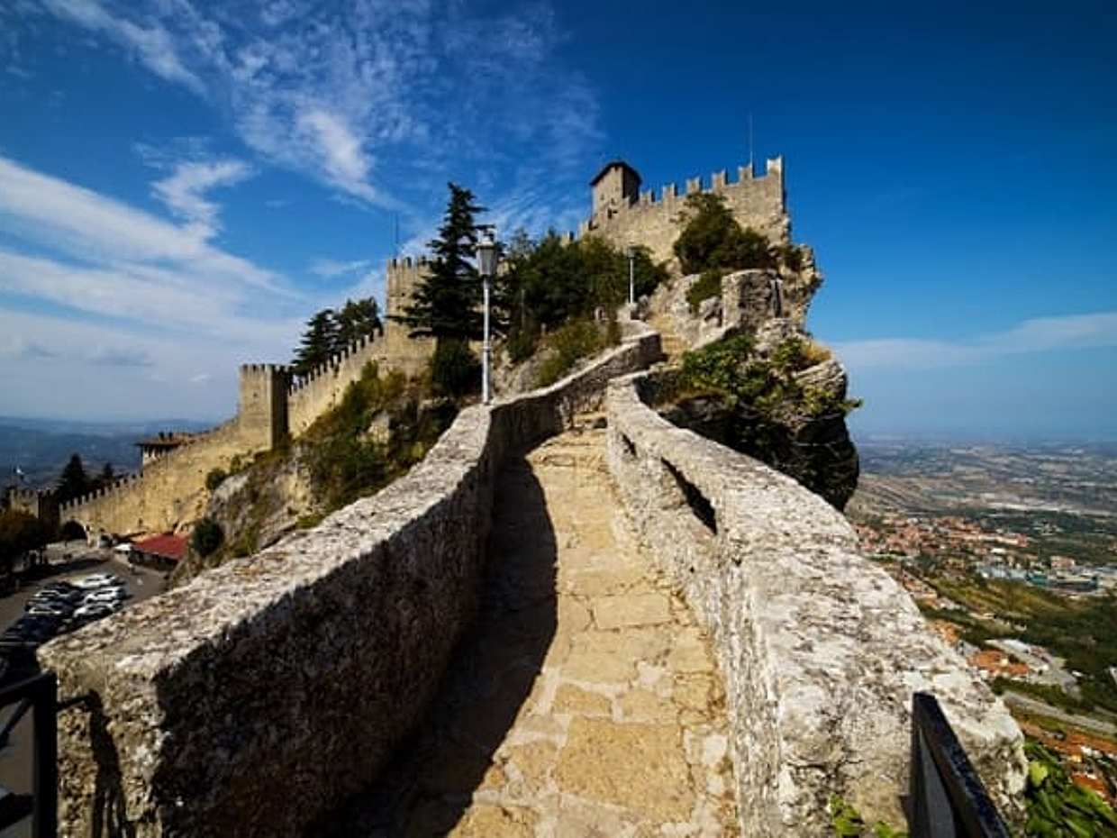 San Marino: Discover the Ancient Land with Transfer (Monday-Wednesday-Friday), photo 5