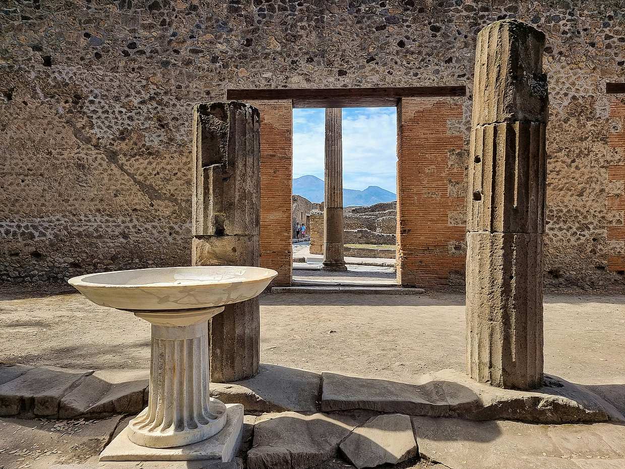 Pompeje, Herculaneum a Vesuv – soukromá prohlídka z Neapole minivanem (3–8 osob) v Itálii
, photo 2