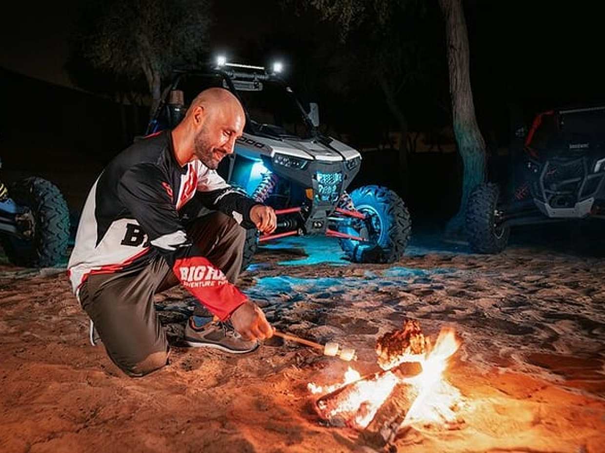 3-stündige Buggy-Tour mit Beduinenlager-Erlebnis in den Vereinigten Arabischen Emiraten, Sharjah