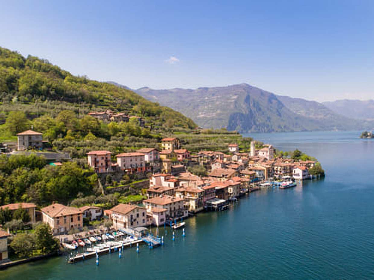Franciacorta Wine Region & Lake Iseo Cruise From Milan: A Wine-fueled Escape With Tastings And Enchanting Landscapes, photo 2