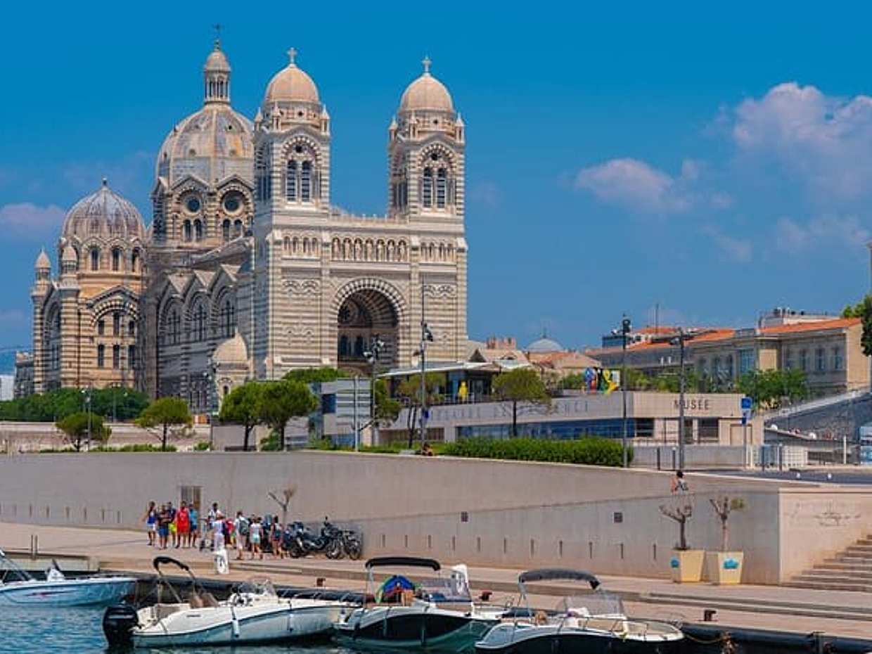 Private Tour Nice - Cannes - Marseille - English Speaking Driver in France, photo 4