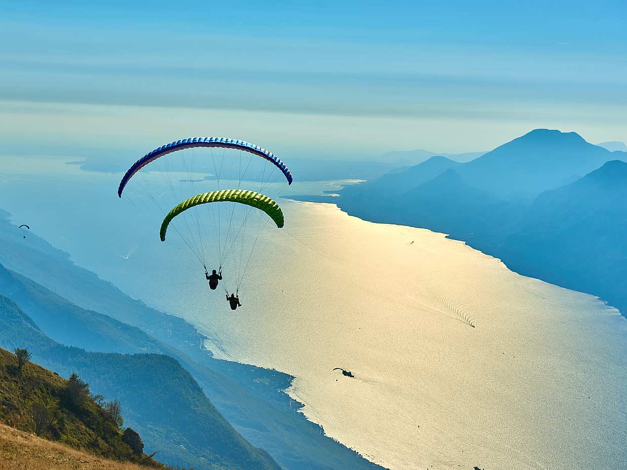 Garda Lake Paragliding with Experienced Instructor