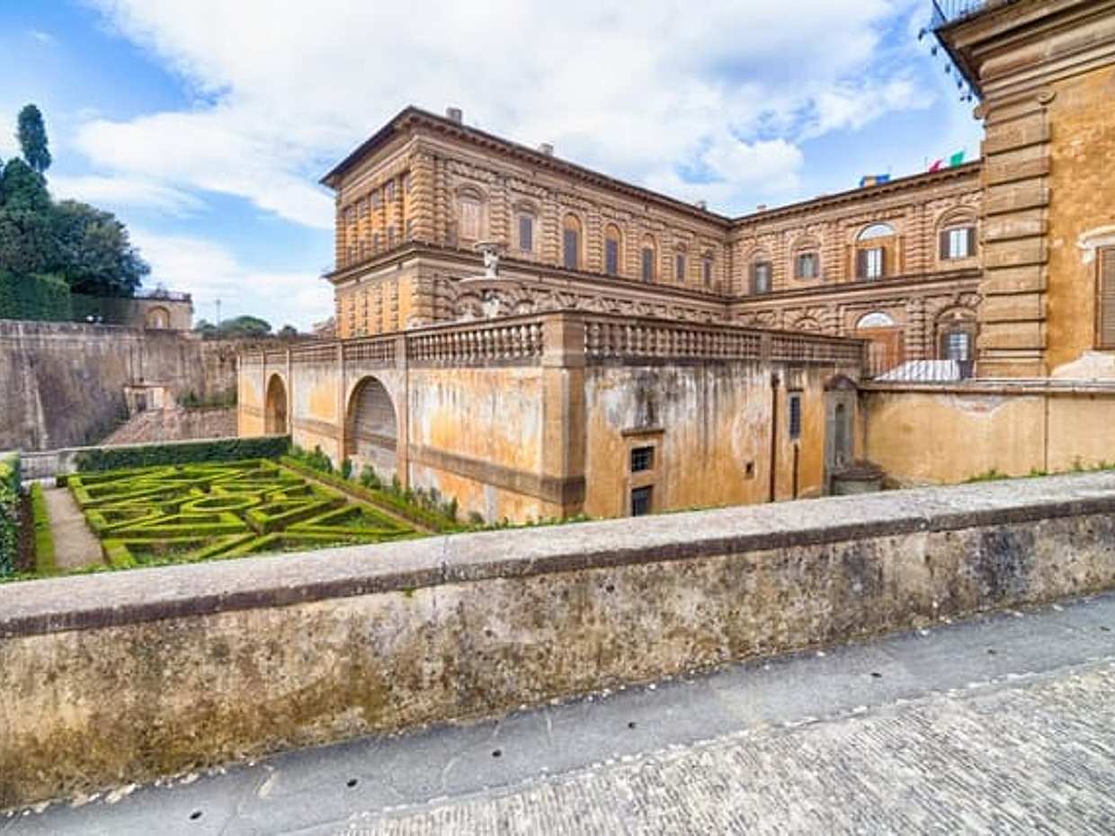 Pitti Palace and Palatina Gallery guided tour in Italy, Florence, photo 3