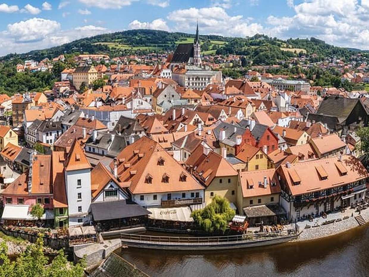Private Transfer from Vienna to Prague with Stop in Cesky Krumlov in Austria, photo 3