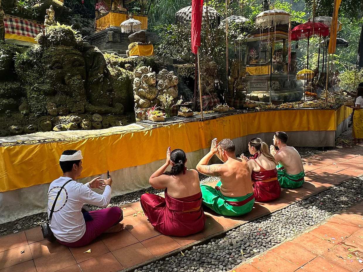 The Trip to Remember Forever: Bali Spiritual Holy Bath Experience in Indonesia, photo 4