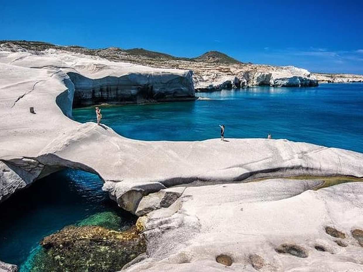"Milos La sua anima la sua terra in Grecia, Laurio", photo 5