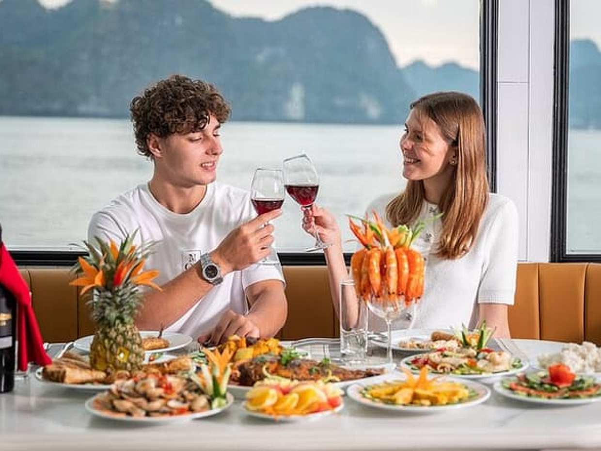 Deluxe Cruise from Hanoi: Halong Bay Tour with Set Menu, photo 5