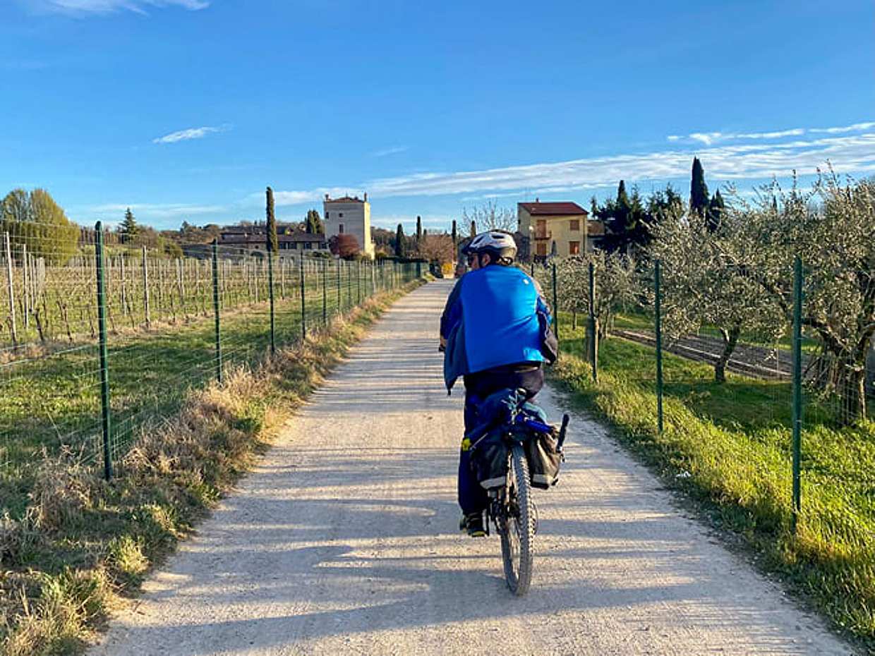 E-bike tour of the Austrian Fort with wine tasting from Pastrengo, photo 5