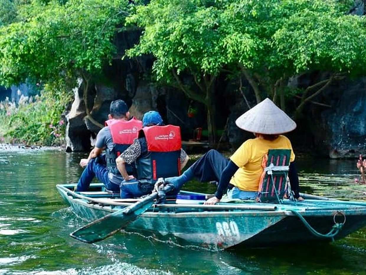 Ninh Binh Luxury Day Tour from Hanoi | Small Group Max 9 Guests, photo 4