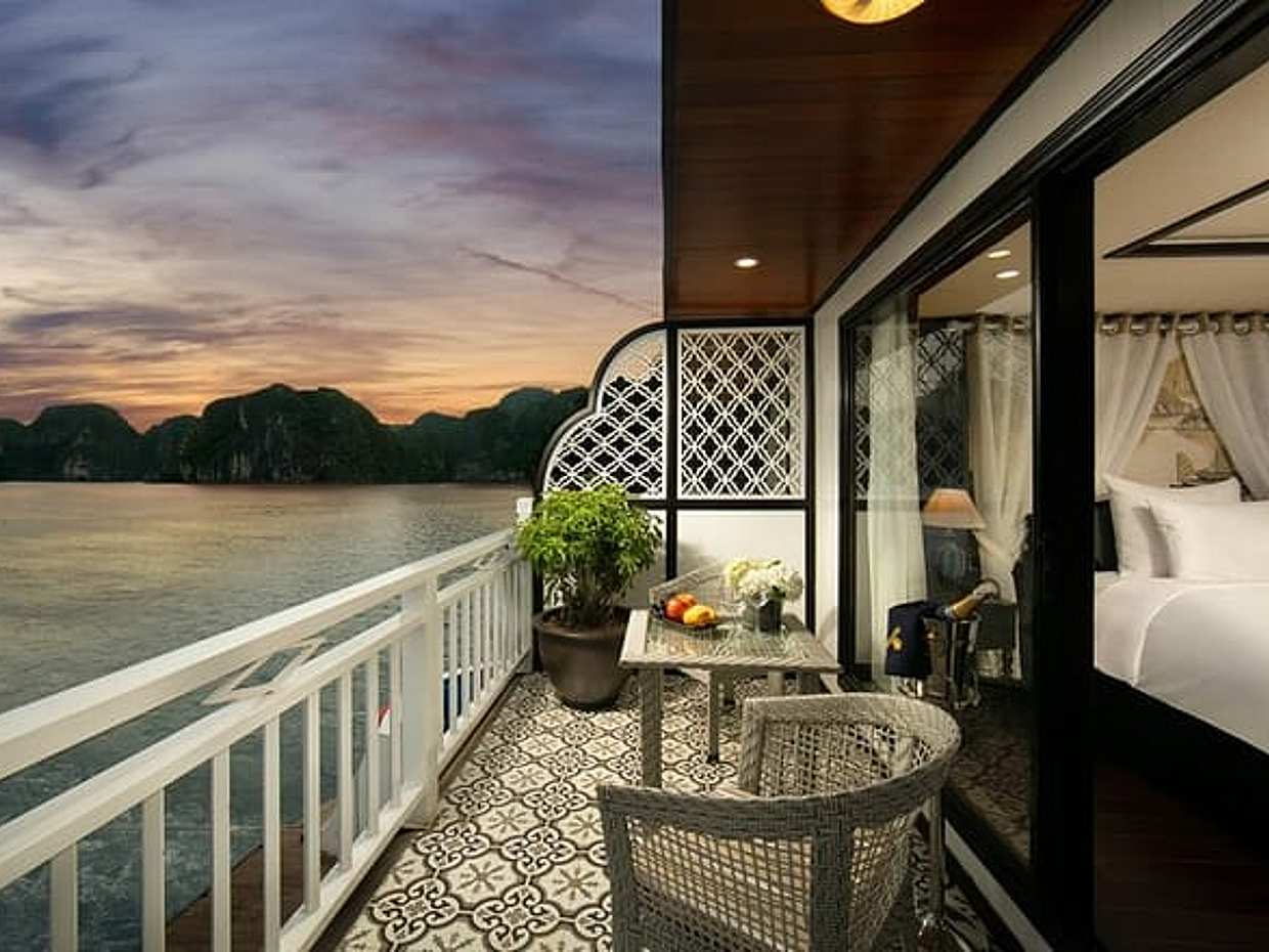 Hanoi: 2-Day Luxury Halong Bay Hermes Cruise with Balcony Suite, photo 4