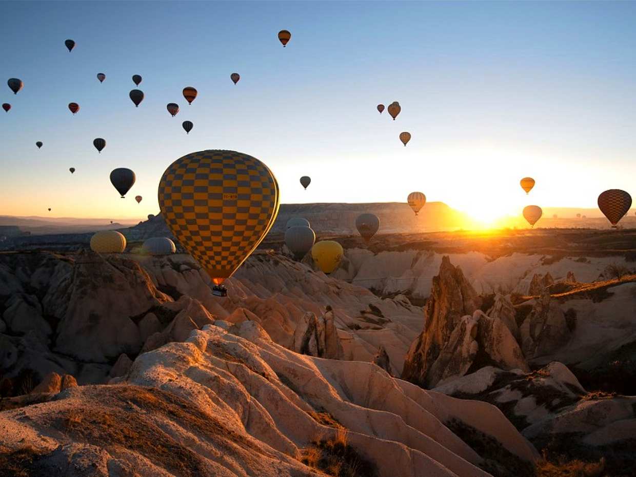 The Flight of a Lifetime in Cappadocia. Hot Air Balloon Tour in Cat Valley., Turkey, photo 4