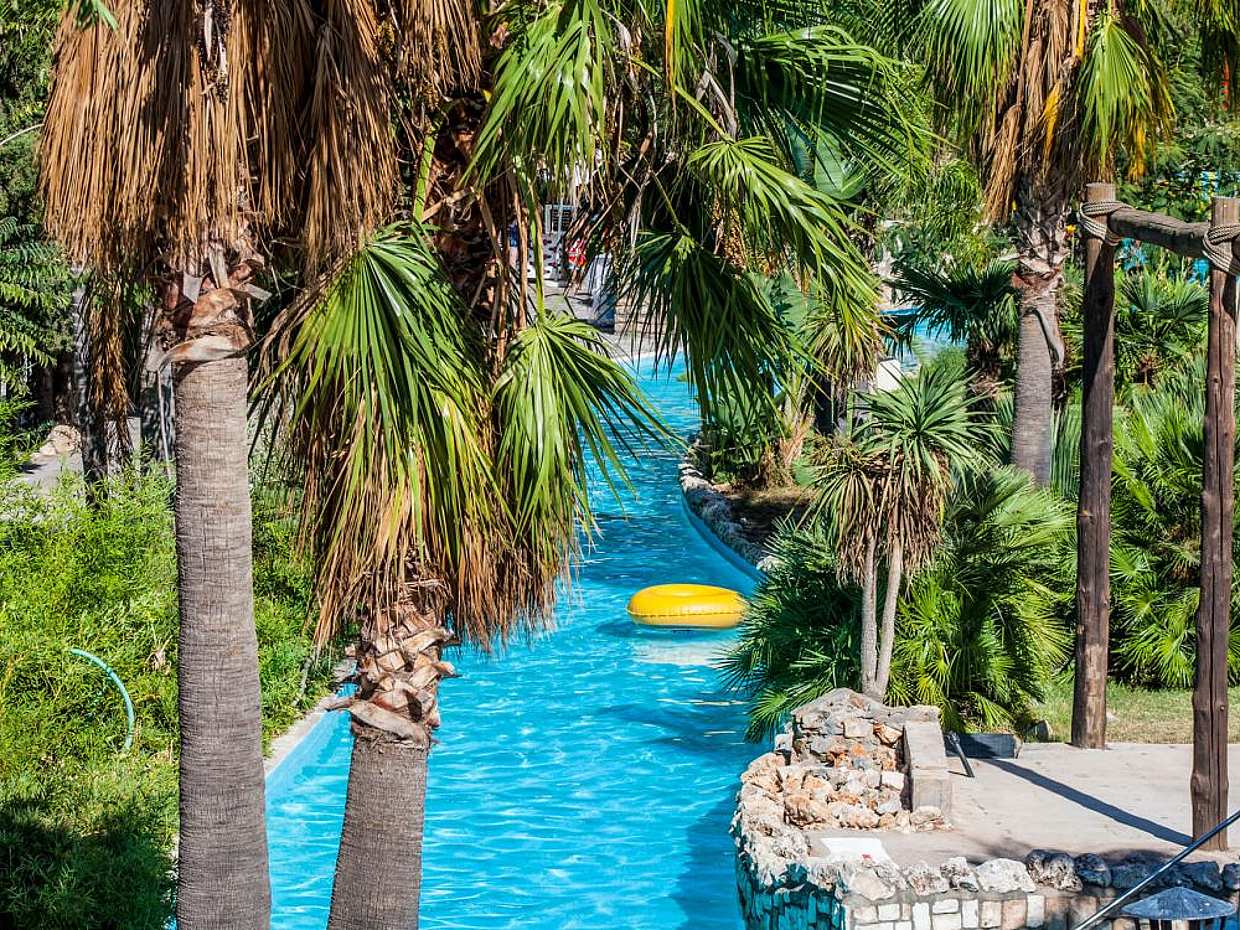 Full Day Limnoupoli Waterpark Admission with Transfer in Greece, Rethymno, photo 4