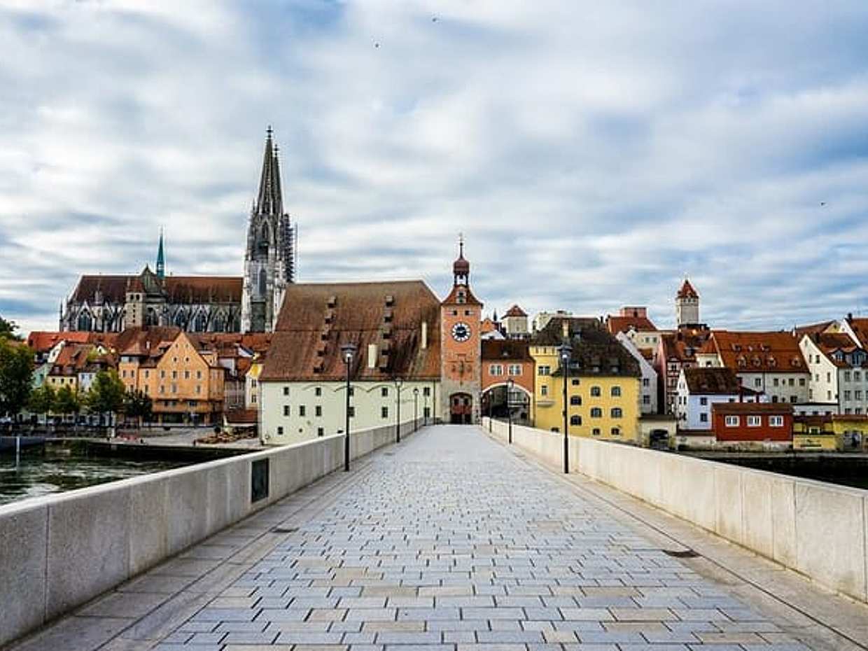 Private tour from Munich to Regensburg with a local driver in Germany, photo 3