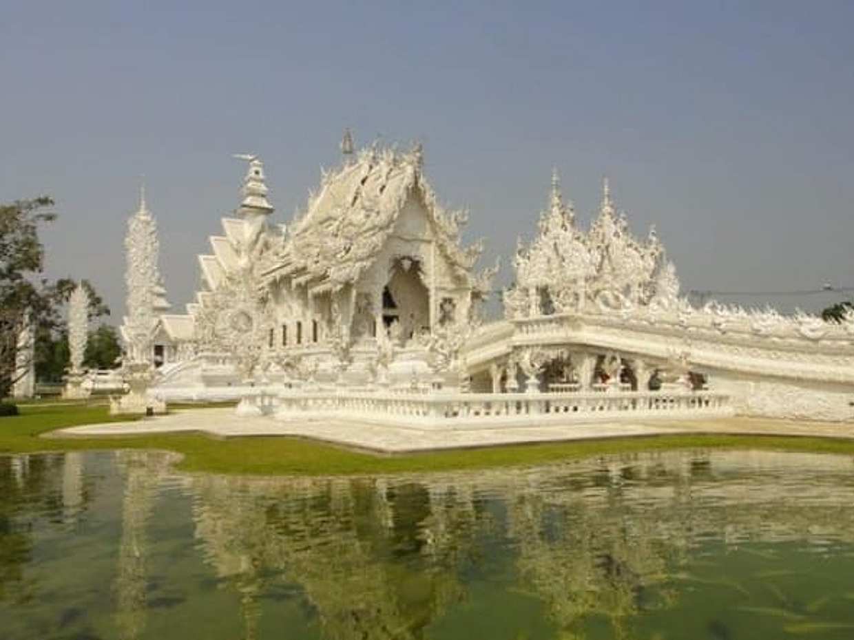"Chiang Mai-Chiang Rai : Temple Blanc-Musée Bann Dam-Temple Bleu - Déjeuner en Thaïlande, Mueang Chiang Rai", photo 3