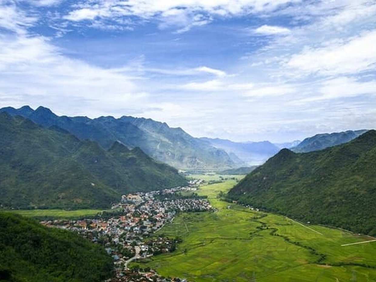 Mai Chau Getaway Private One Day Tour from HANOI, photo 2