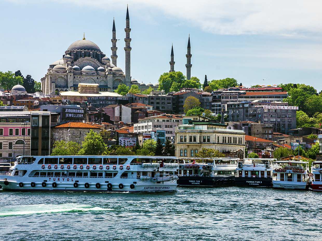 2-hour Bosphorus Cruise Tour in Istanbul, photo 5