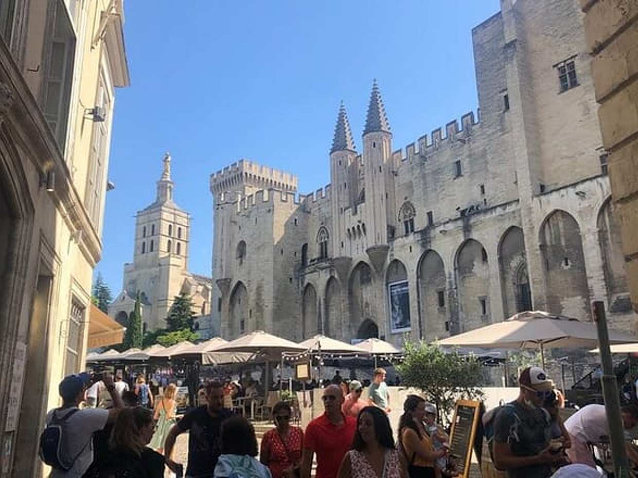 e-Scavenger hunt Avignon: Explore the city at your own pace, photo 2