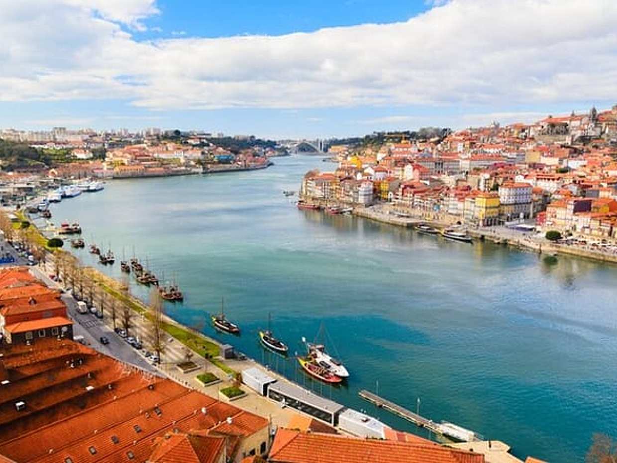 Porto by the Ocean: Self-Guided Puzzle Adventure in Portugal