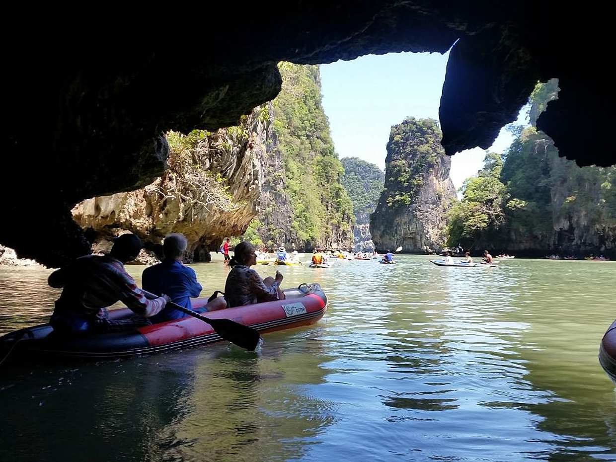 Phuket: Wyspa Jamesa Bonda 4 w 1 ze spływem kajakowym po zatoce Phang Nga luksusową łodzią w Tajlandii.
, photo 5