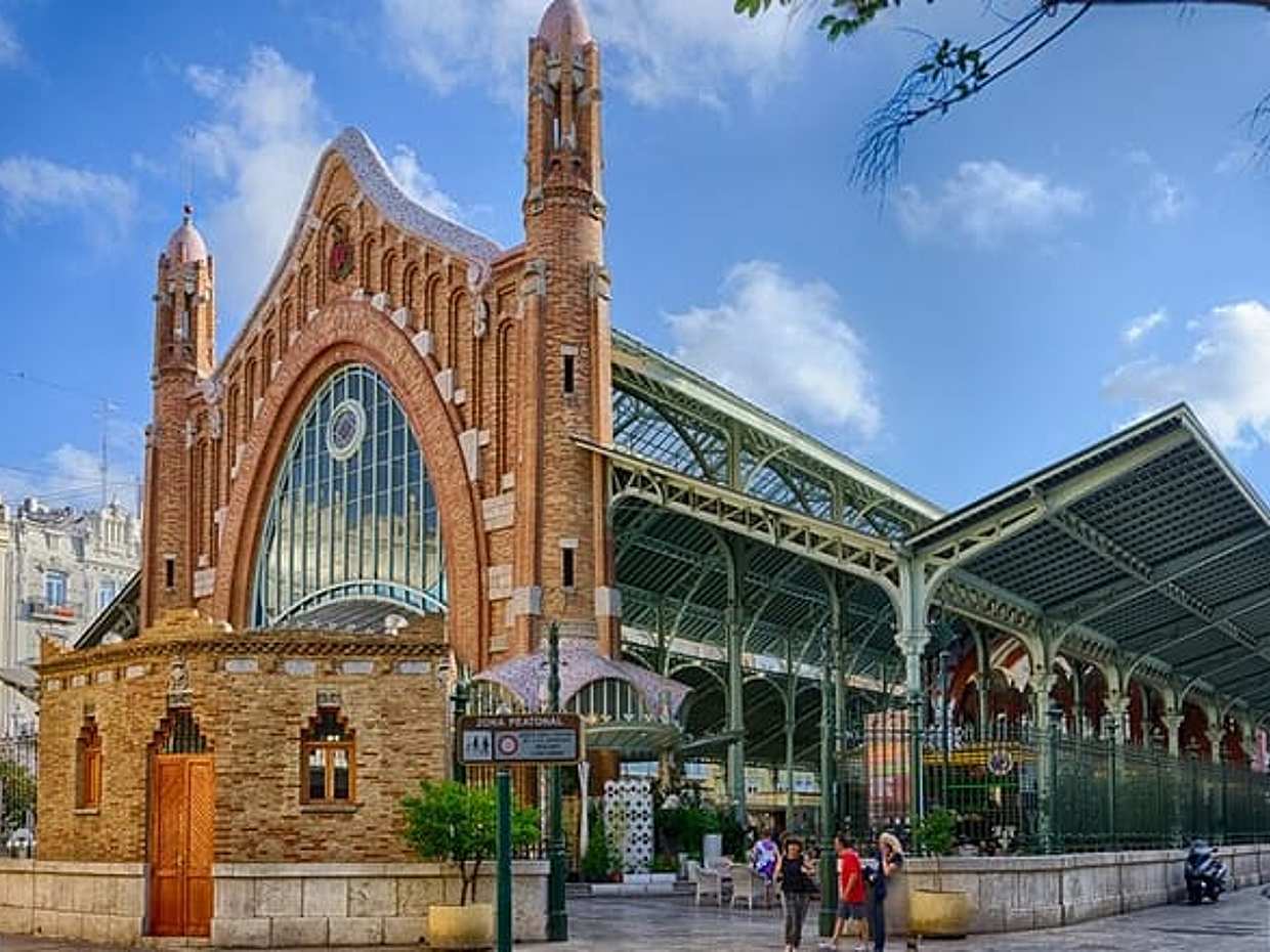 Private transfer from Barcelona to Valencia with local English speaking driver, photo 5