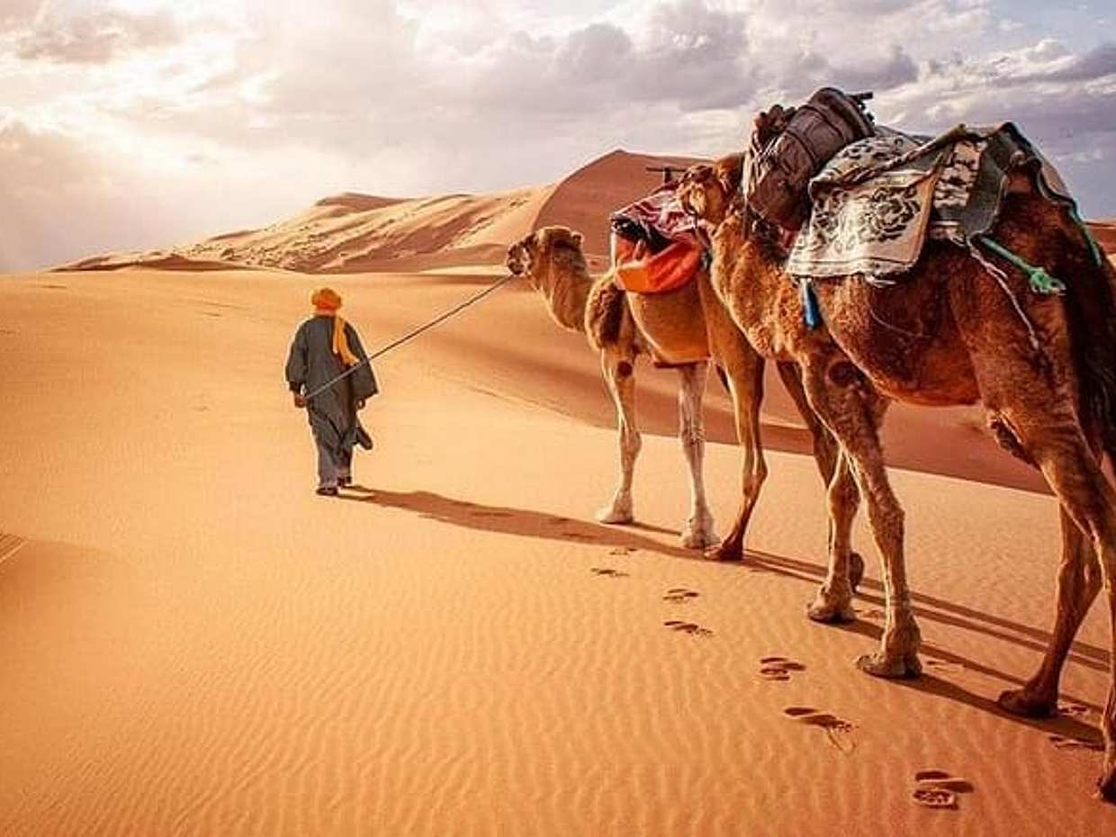 Desert Tour Private 4-Days from Marrakech to Merzouga Erg Chebbi