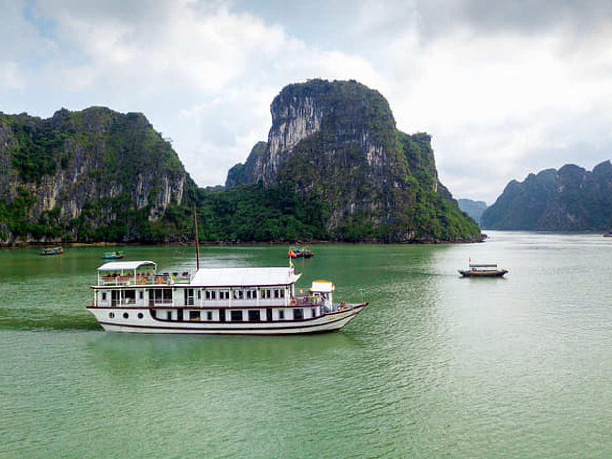 Halong Bay 2 Days with Cozy Bay Classic Cruise, Vietnam