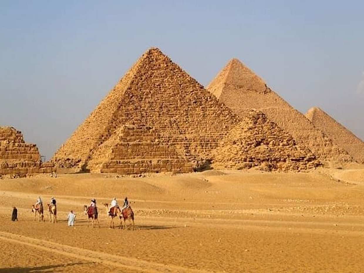 Pyramids of Giza and the great Sphinx Group Tour VIP, photo 2
