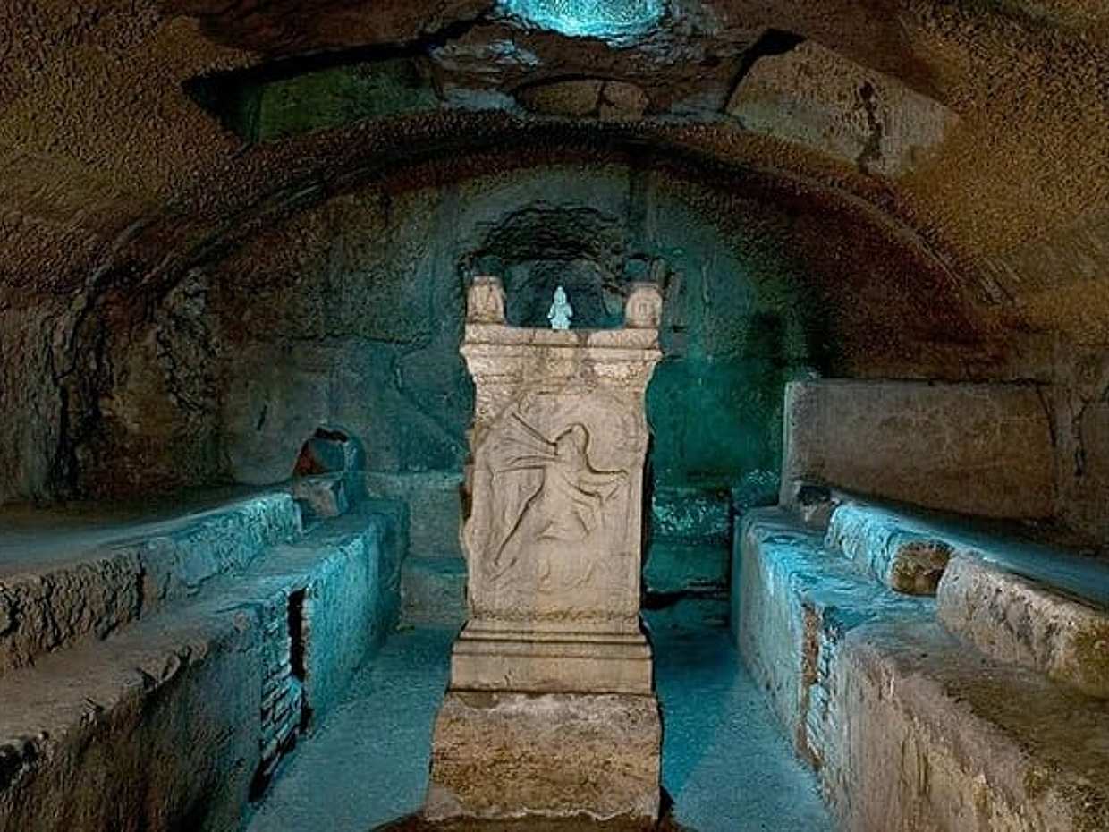 Rome Underground Private Tour + Rome Catacombs Tour - transfers included