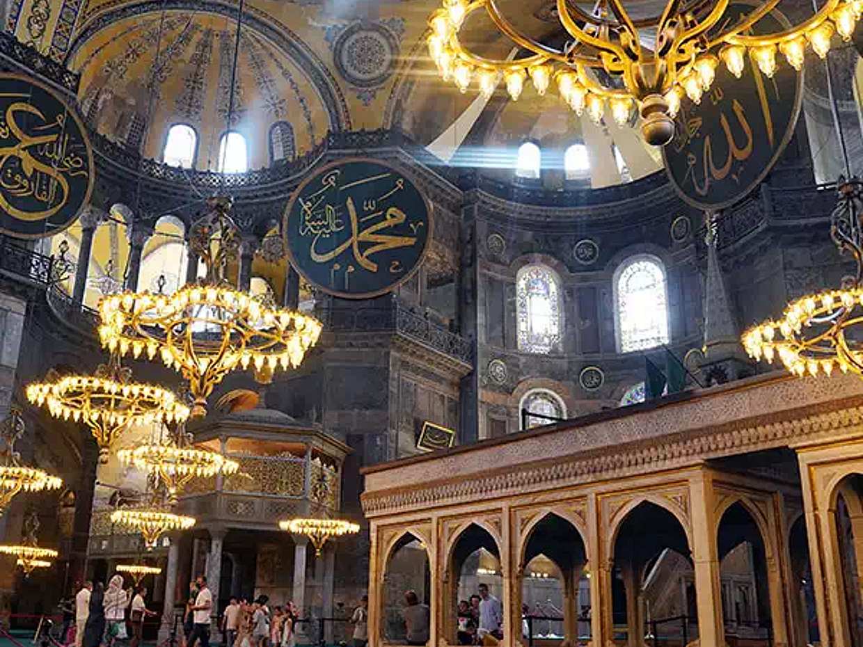 ทัวร์ส่วนตัวพร้อมเยี่ยมชม Basilica Cistern, Blue Mosque และ Hagia Sophia พร้อมไกด์นำเที่ยวในตุรกี
, photo 2