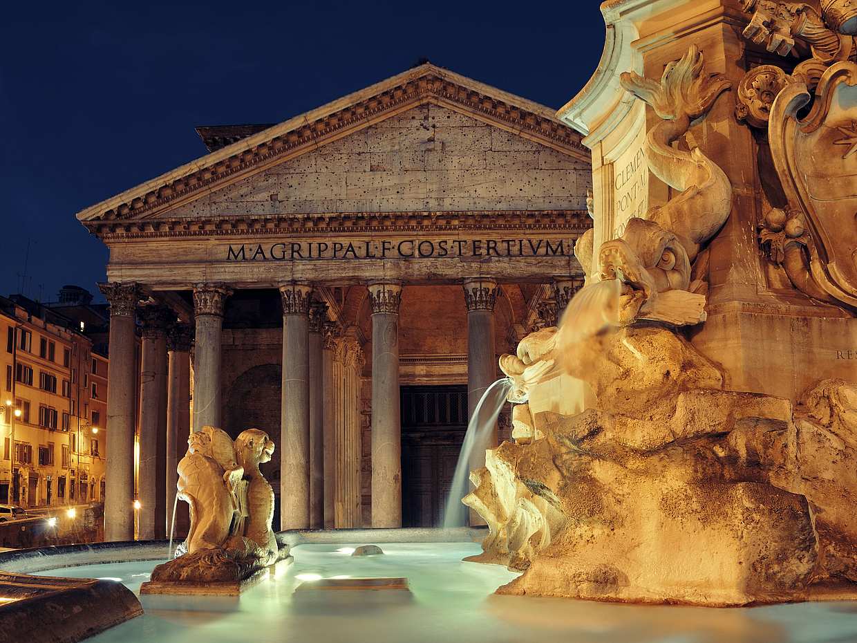 La Dolce Vita Private Evening Tour in Italy, Rome by Night, photo 3