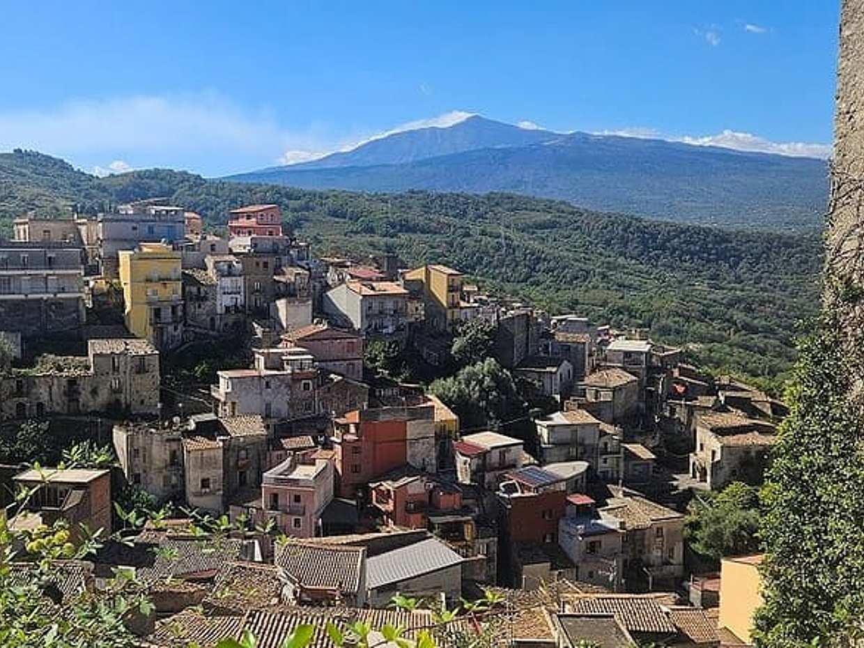 Castiglione, wine & ricotta tasting with Alcantara Gorges