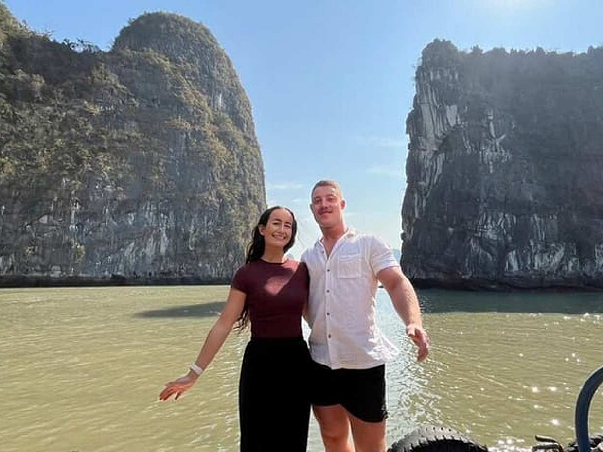 Halong & Lan Ha Bay Luxury Overnight Cruise – Pickup from Hanoi, photo 3