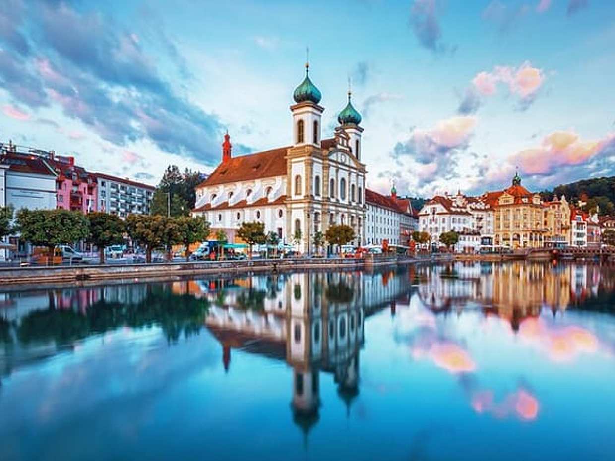 Prywatny transfer z Zurychu do Lucerny, anglojęzyczny kierowca w Szwajcarii, Zurych