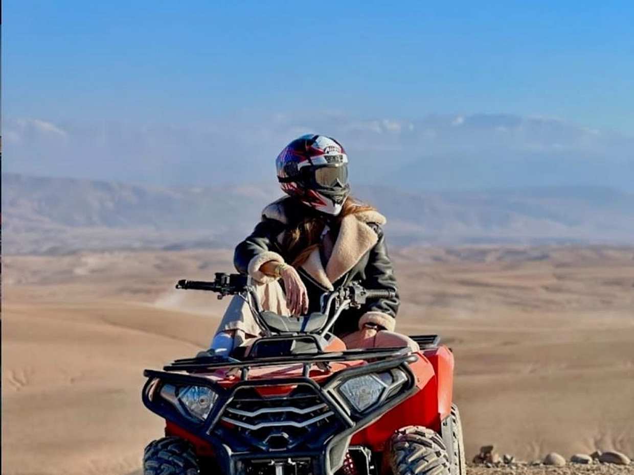 Marrakech: Čtyřkolky a jízda na velbloudech v poušti Agafay, západ slunce a večeře s představením v Maroku, Marrákeš
, photo 5
